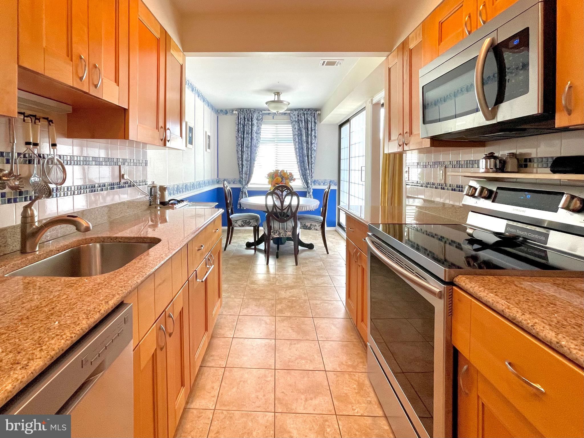 Welcome to 2817 Jermantown Rd #307 — a bright, spacious, and never-before-rented condo in the popular Treebrooke community. You’ll love the open layout, rosewood floors throughout, and the oversized laundry room with Elfa shelving plus your own washer and dryer. Big, brand-new windows (2024) look out over a peaceful green lawn, so you can enjoy both light and privacy.
The kitchen has plenty of cabinets, modern SS appliances, and sleek countertops, and the breakfast/dining area is perfect for everyday meals or casual get-togethers. There are two large bedrooms, including a primary suite with a private bath, plus updated bathrooms with great storage. Step out onto the oversized balcony — perfect for morning coffee, dinners with friends, or simply relaxing in the fresh air.
Recent updates include a new HVAC (2019), new windows (2024), and a new electric panel (2025), so you can move in with confidence.
You can rent this home furnished or unfurnished. The furnished option comes with beautiful, high-quality wooden furniture for an extra $300/month and a security deposit equal to two months’ rent. We’ll provide a full list of furnishings as part of the lease.
The building has two elevators, solid concrete floors for excellent soundproofing, and plenty of parking. You’ll also enjoy a swimming pool, gym, secure bike room, personal storage space, basketball courts, and several playgrounds.
All this, just minutes from DC, the Metro, and I-66 — and less than 5 miles to George Mason University, Shenandoah University’s Gallows Road campus, INOVA Fairfax Hospital, Oak Marr Recreation Center, two private golf clubs, Old Town Vienna, and Tysons Corner’s best dining and shopping.