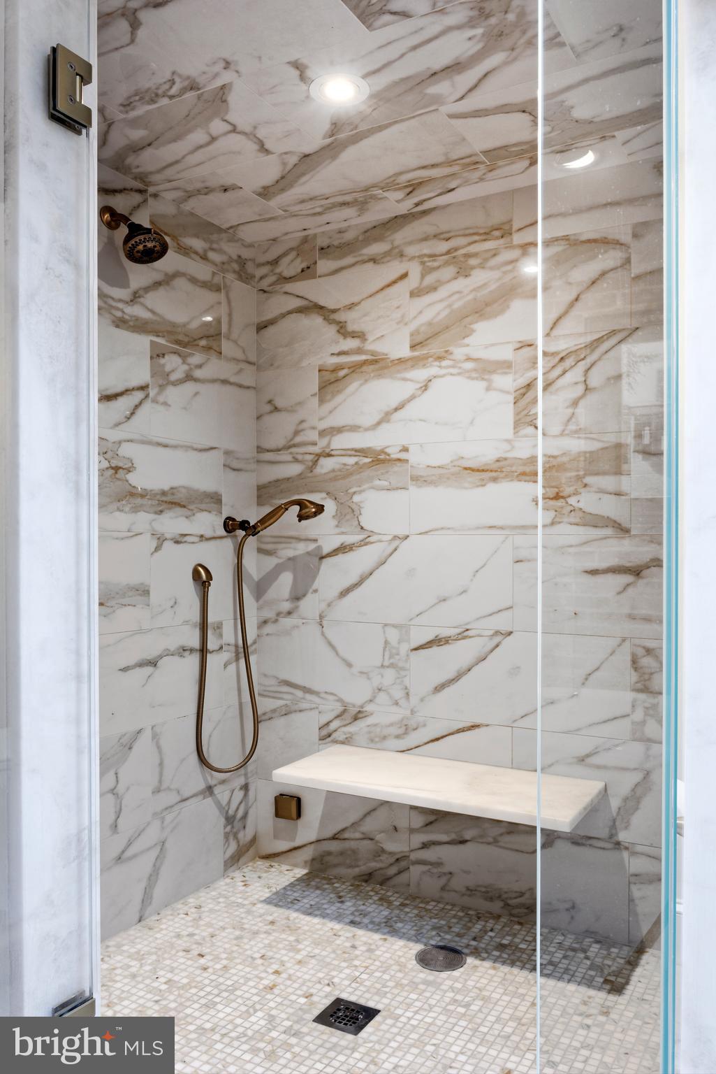 OLD TOWN ALEXANDRIA - Residential