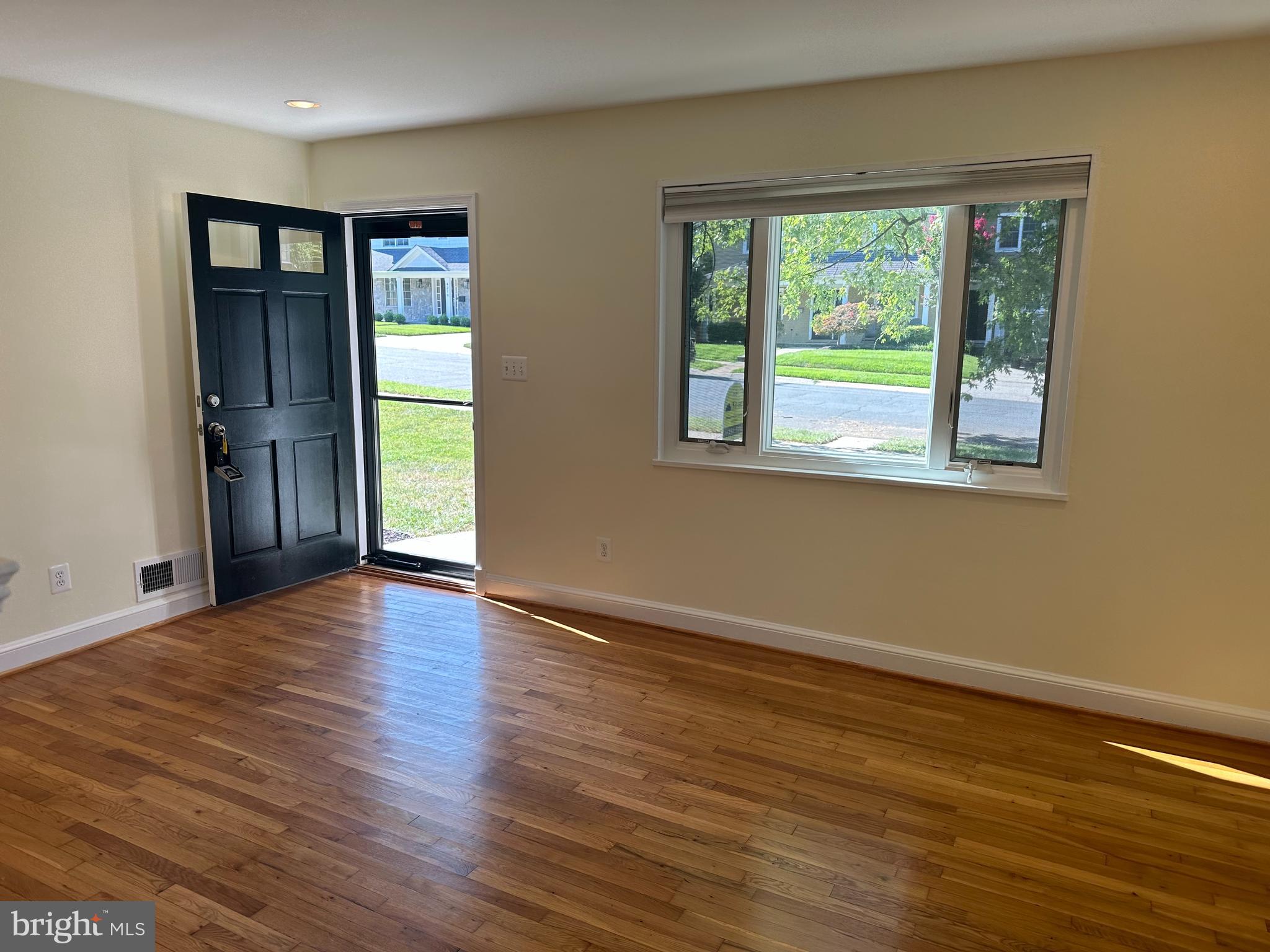 4211 BROOKFIELD DRIVE