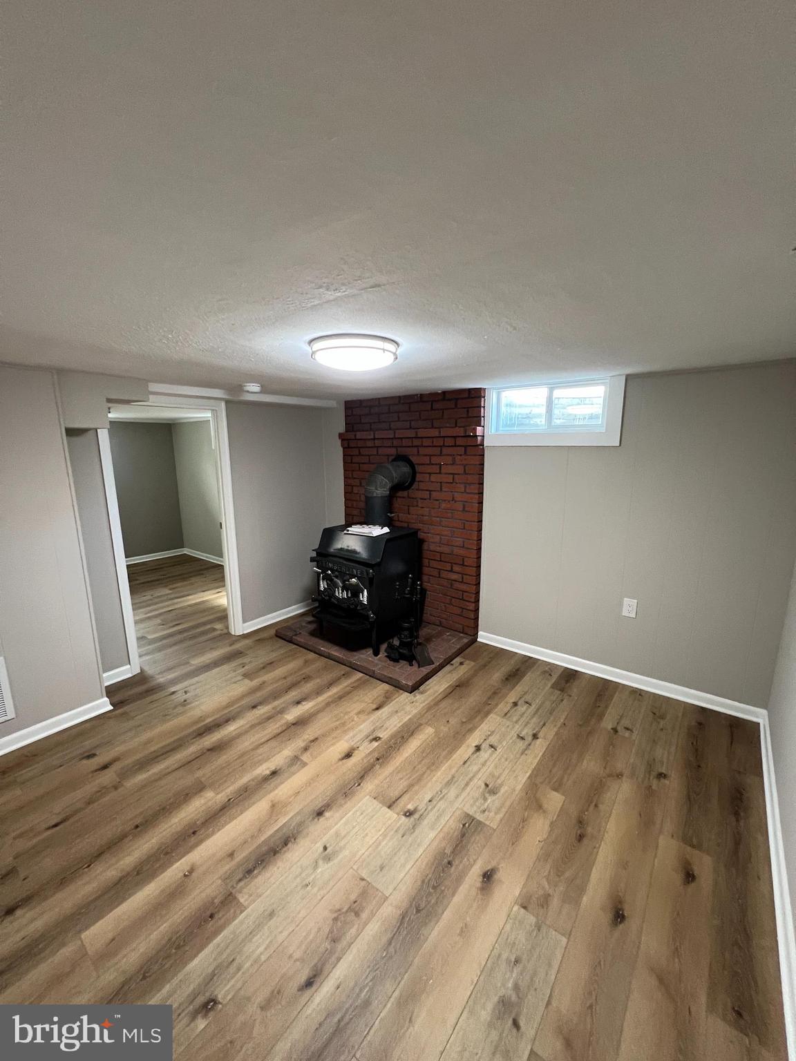 WOODSIDE - Residential Lease