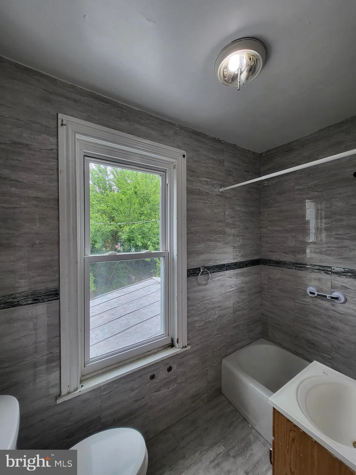 Reading, Pennsylvania 19601, United States, 4 Bedrooms Bedrooms, ,2 BathroomsBathrooms,Residential,Active,154684