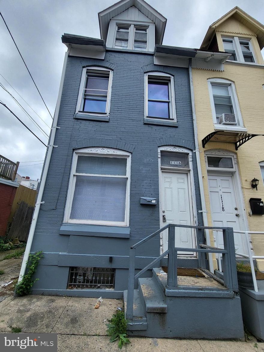 Welcome to 1116 Church St in North East Reading, right of 5th St! This is a 4 bedroom 1.5 bath home that is ready for the next family to
enjoy. This end of row home has a long fenced in yard and provides off street parking! Large living room and formal dinning room in
ceramic flooring as you come in! The first floor has a convenient half bathroom and a newer kitchen with plenty of counter top and
cabinet space. Upstairs are 3 bedrooms and the main bathroom that is updated and in full ceramic! Upstairs is the fourth bedroom! This
home has gas heat and gas hot water heater! Great location to 5th st highway, restaurants and shops, set up a tour today!