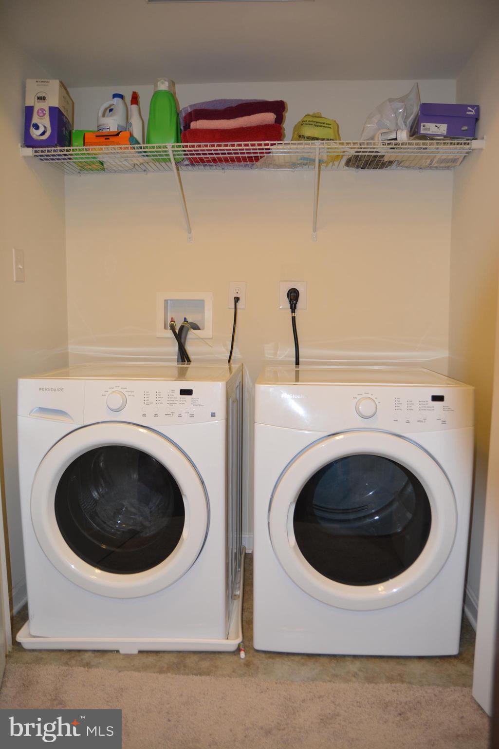 MANORS AT BALLENGER CREEK - Residential