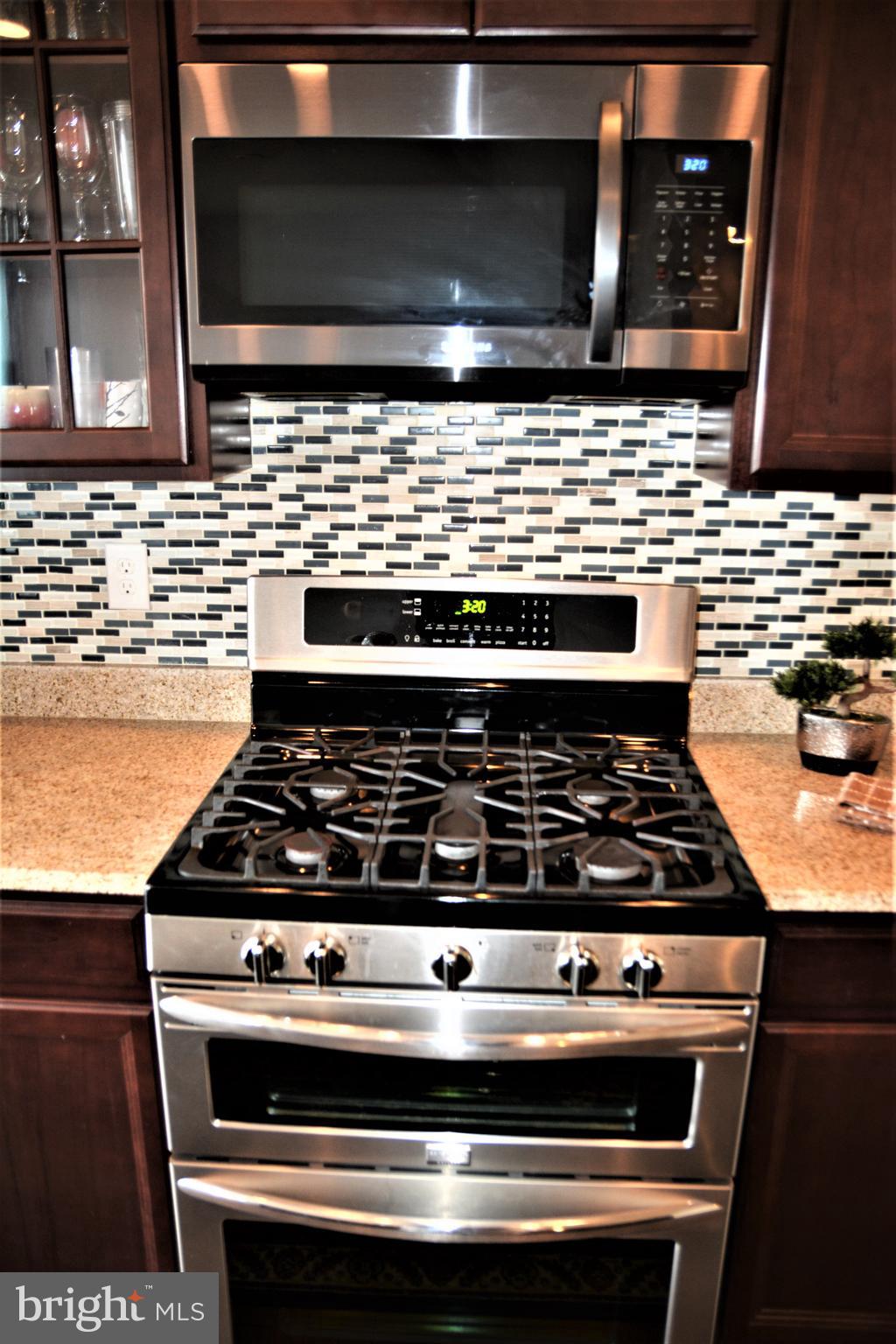 MANORS AT BALLENGER CREEK - Residential