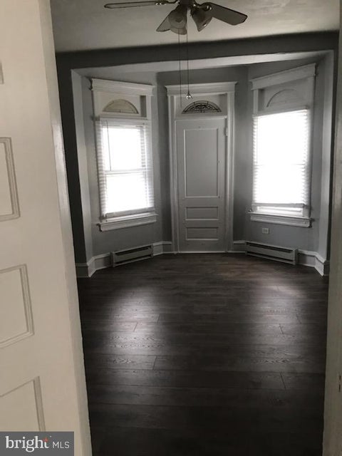 Townhouse For Rent - 5700 Chestnut Street<br/> PHILADELPHIA, PA 19139