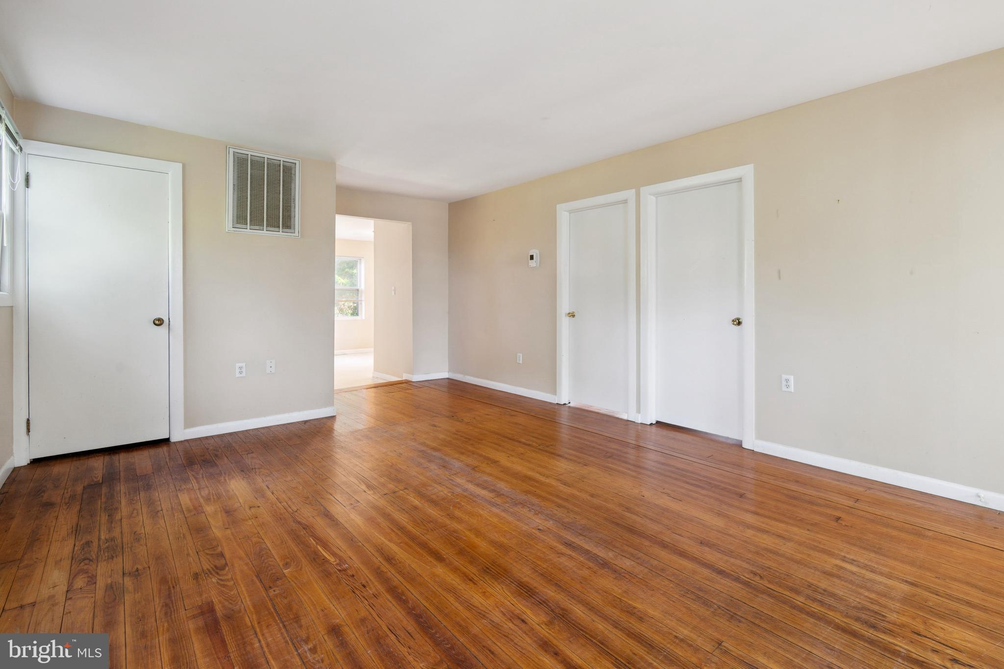 KENTMORE PARK - Residential