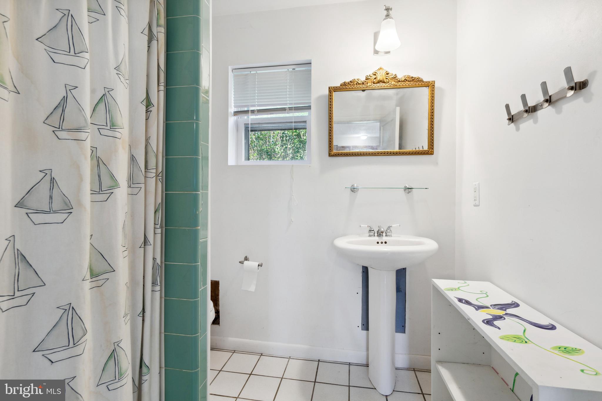 KENTMORE PARK - Residential