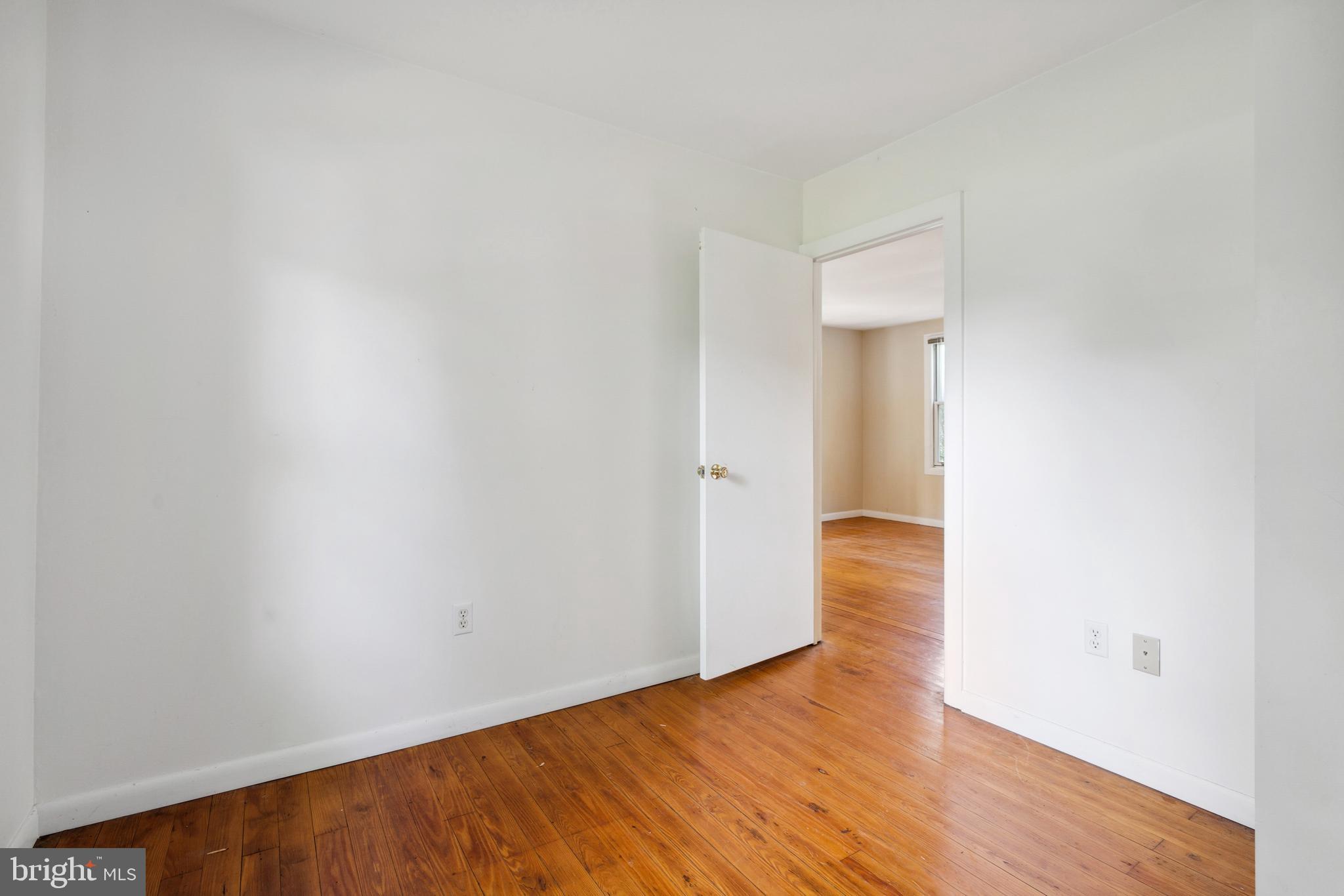 KENTMORE PARK - Residential