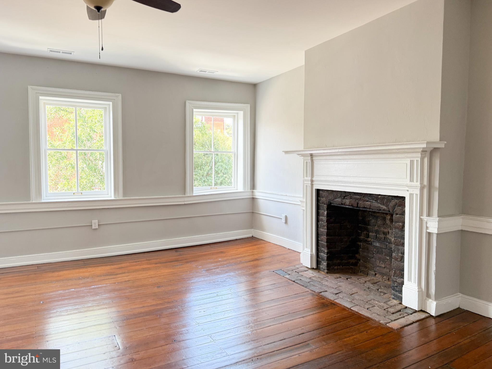 DOWNTOWN FREDERICKSBURG - Residential Lease