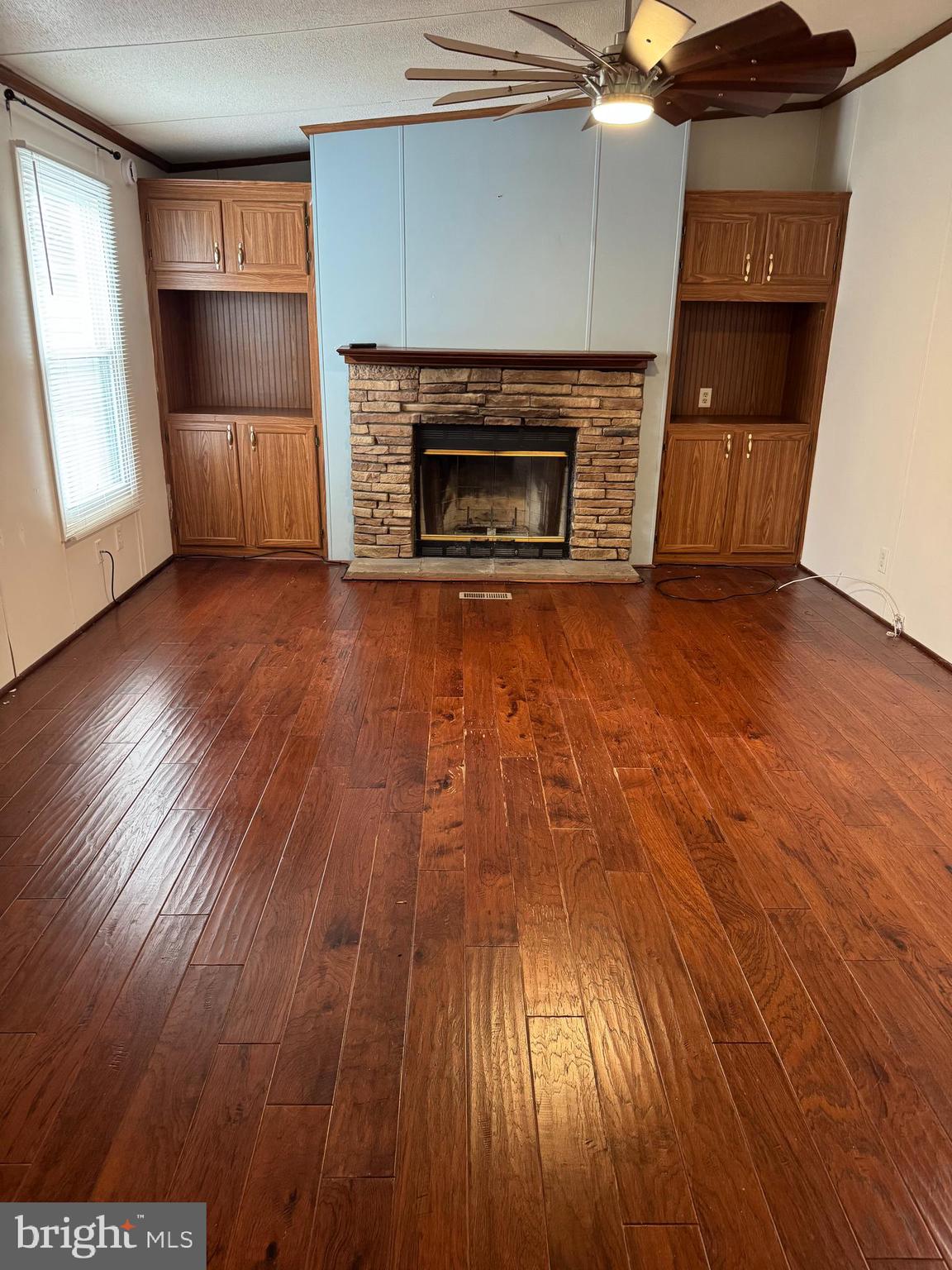 460 SARAH ANNE DRIVE