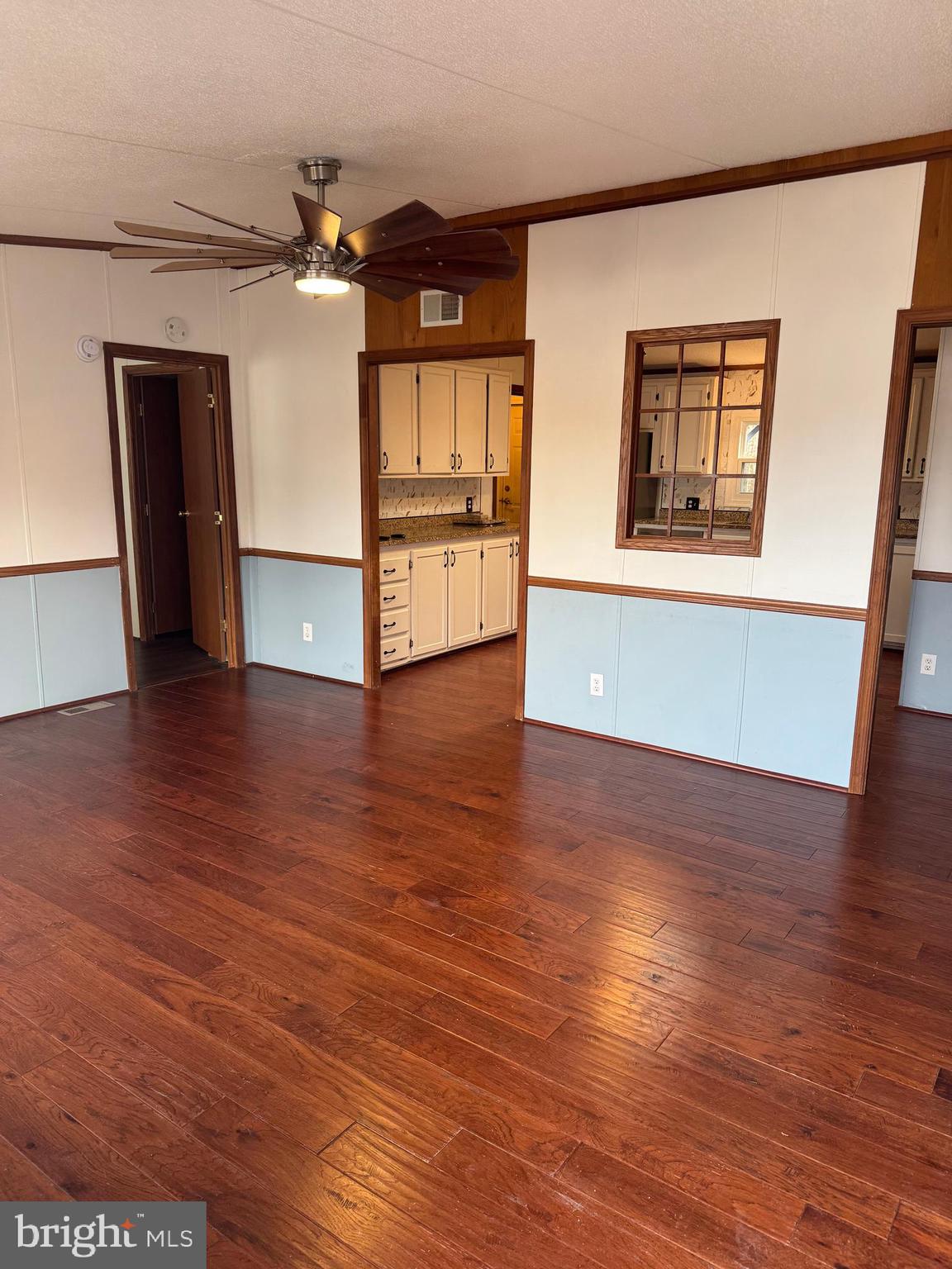 460 SARAH ANNE DRIVE