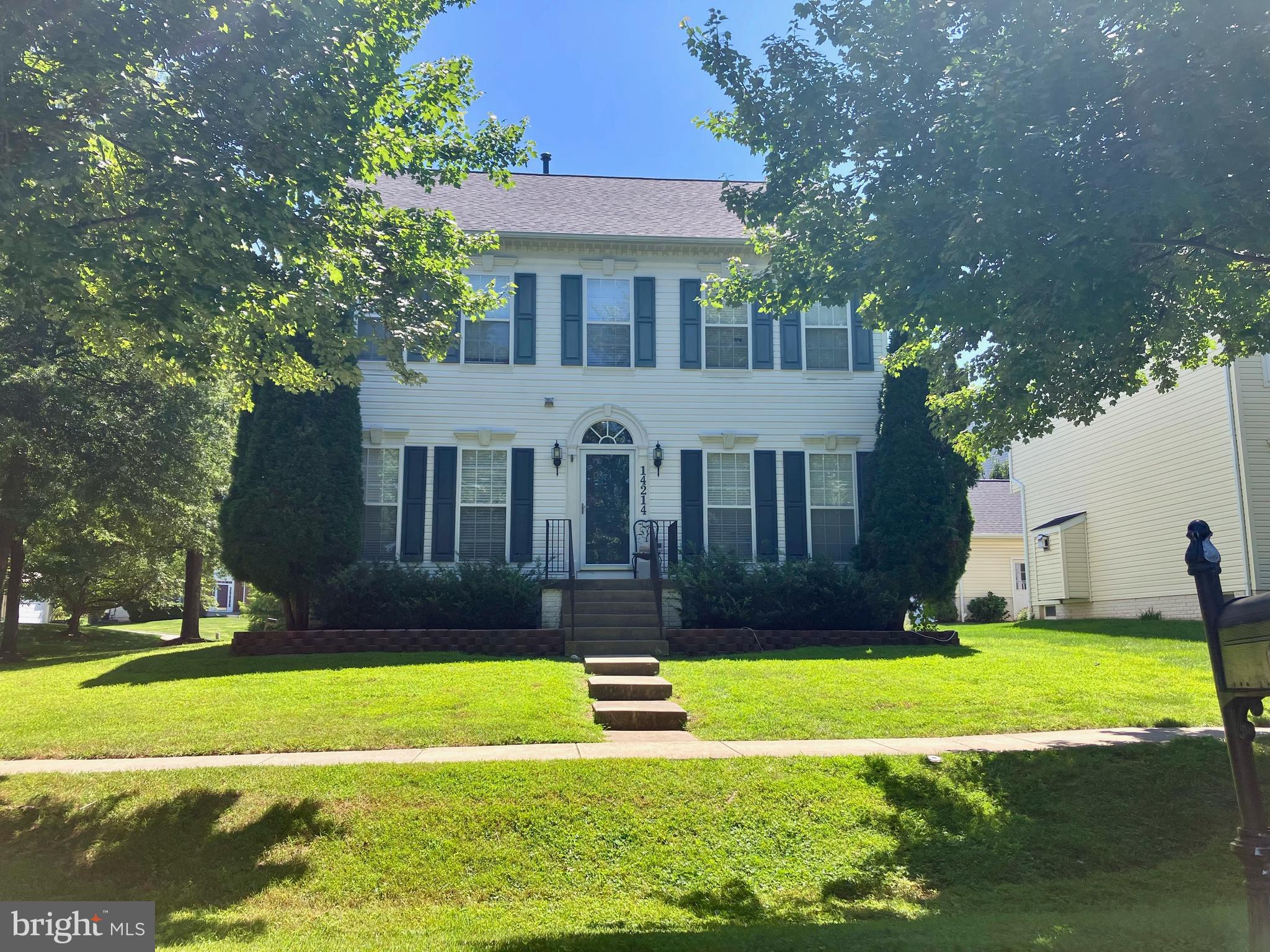 This expansive 5-bedroom, 4.5-bathroom home offers endless possibilities for the right buyer. Situated in a desirable neighborhood, this property is being sold "as-is" and is ready for someone with vision to restore it to its full potential. While the home does need some TLC, it boasts generous living space, a functional floor plan, and a large yard, making it an excellent opportunity for those looking to invest in a fixer-upper. The property has 2 years old: water heater, HVAC central heating and cooling system, sump pump, kitchen appliances, and a 4 year old roof!