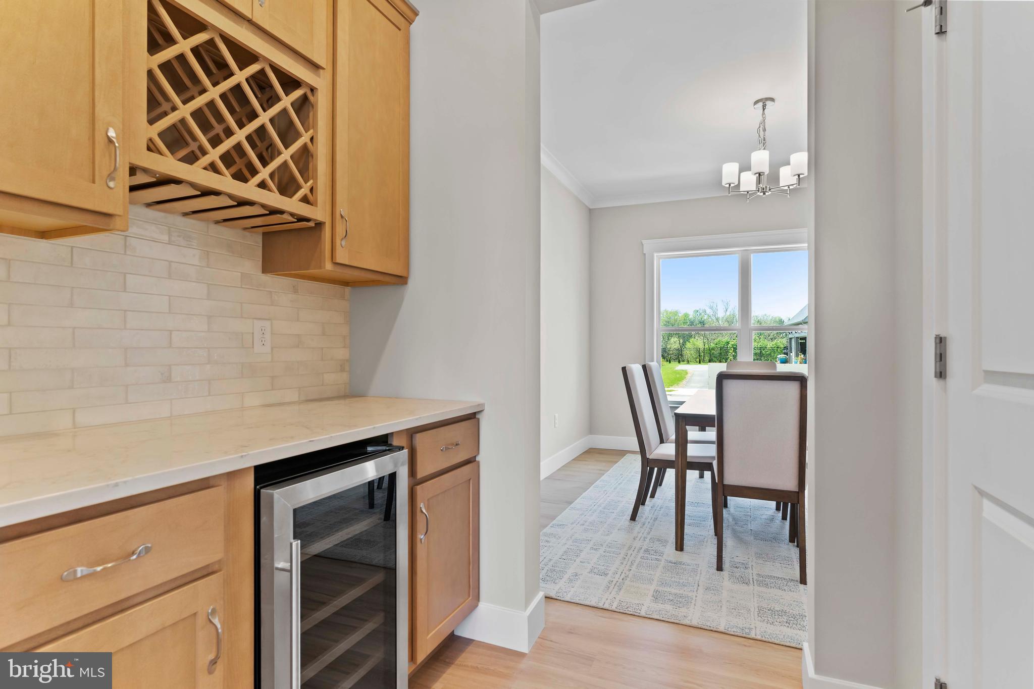 THE MEADOWS AT COLONIAL CLUB - Residential