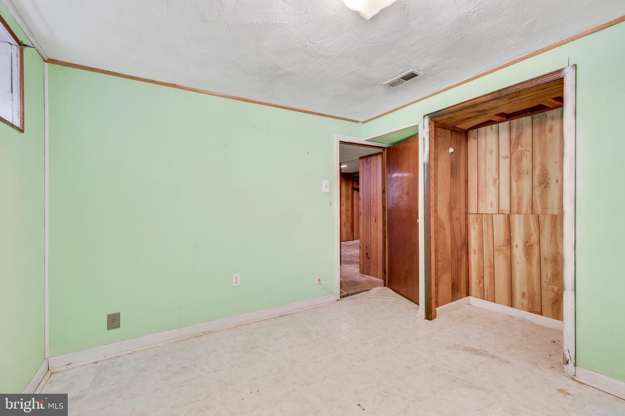 BALLOU - Residential