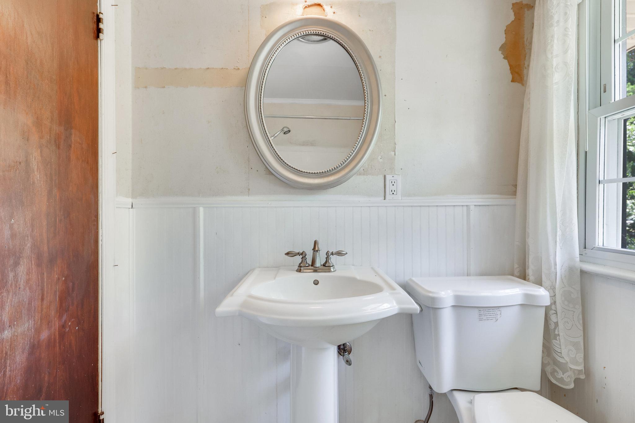 BALLOU - Residential