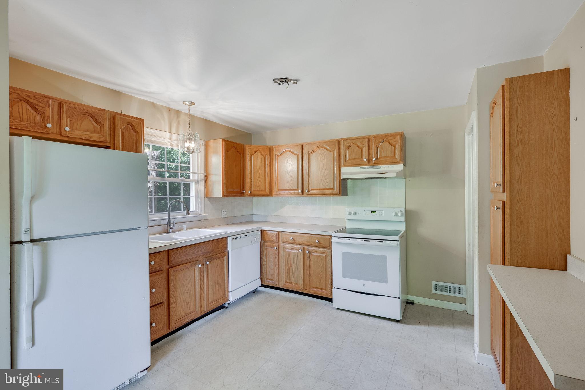 BALLOU - Residential