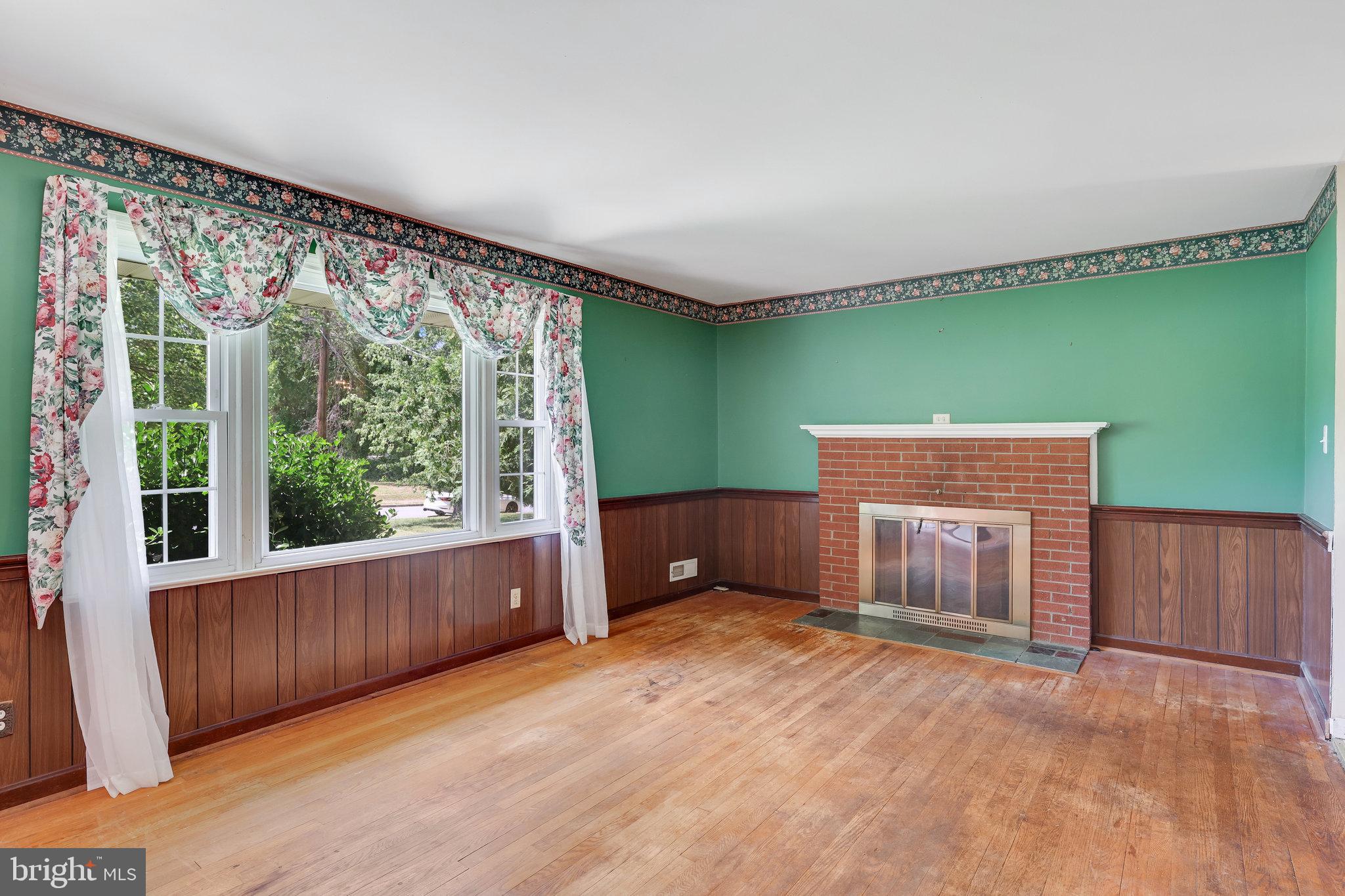 BALLOU - Residential