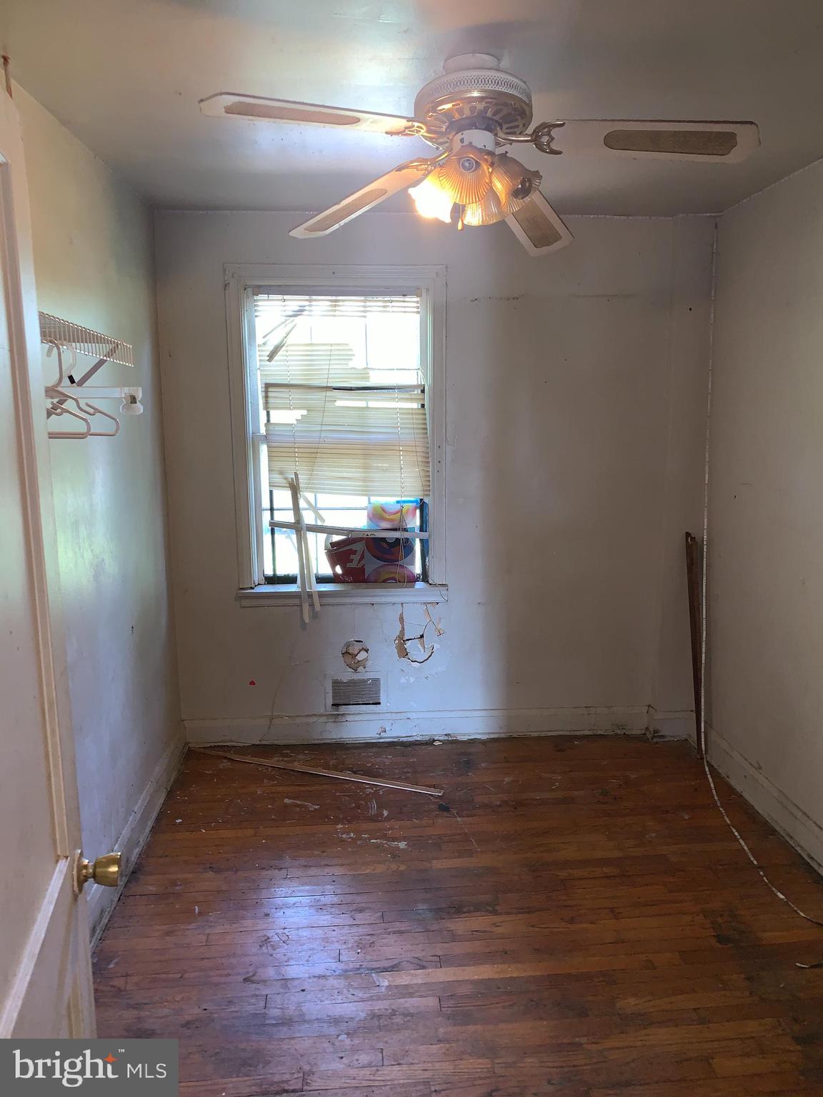 RADNOR WINSTON - Residential