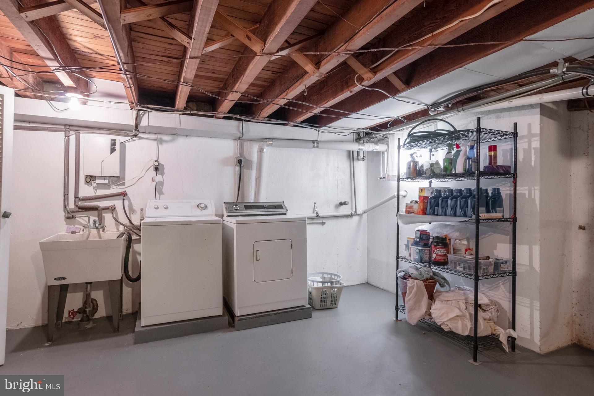 CHESNEY DOWNS - Residential