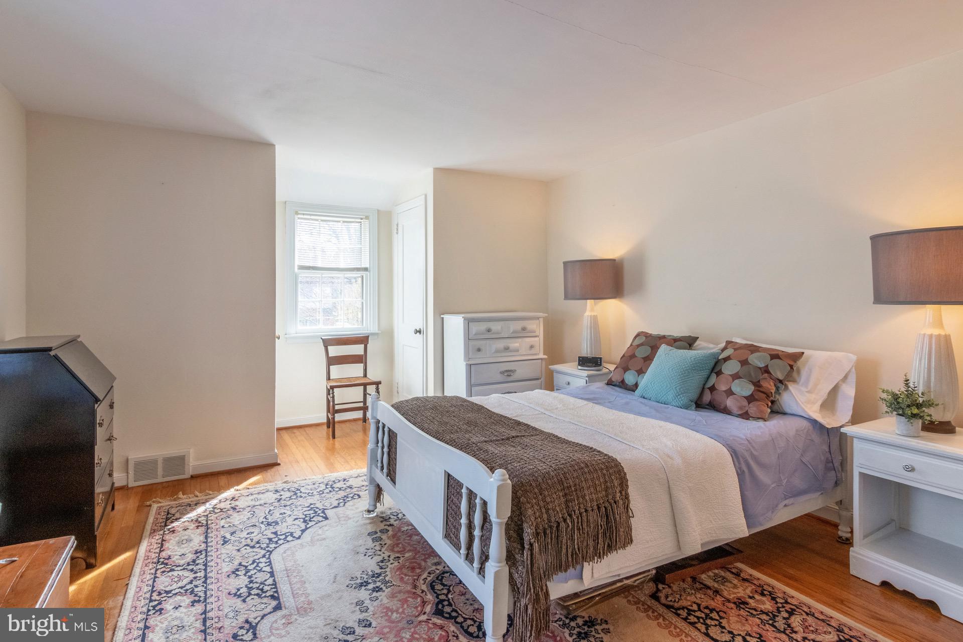 CHESNEY DOWNS - Residential