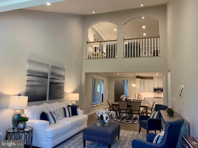 LONGWOOD PRESERVE - Residential