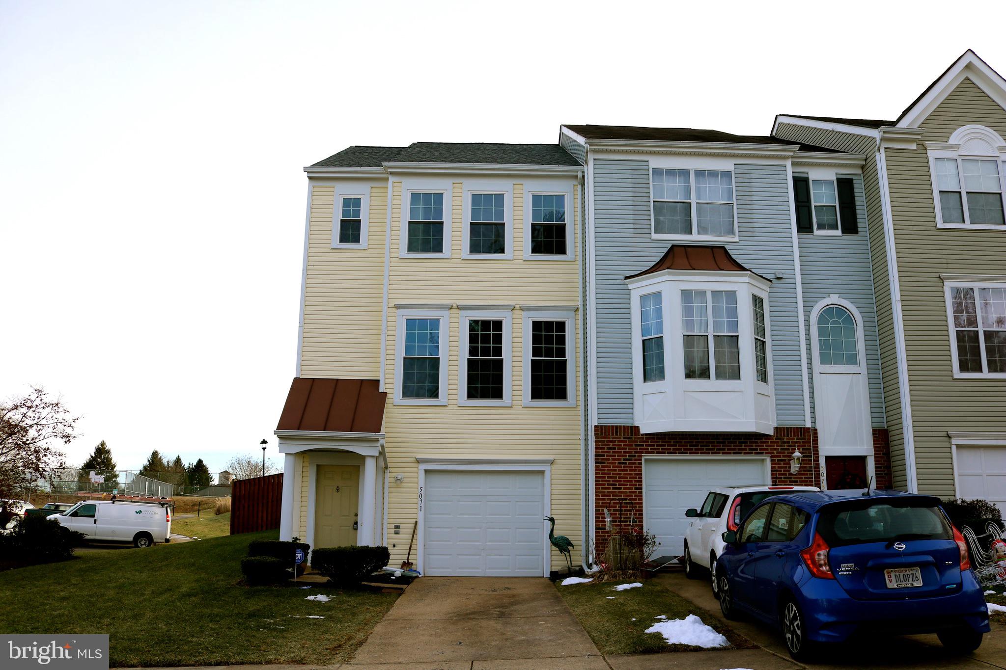 SOUTHLAKE AT MONTCLAIR - Residential