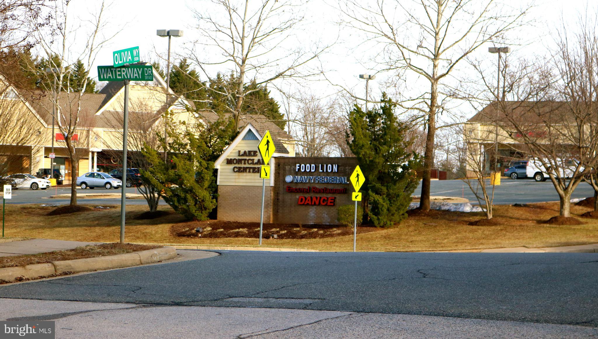 SOUTHLAKE AT MONTCLAIR - Residential