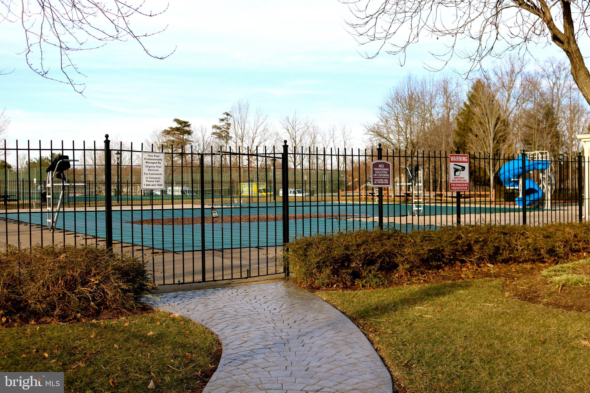 SOUTHLAKE AT MONTCLAIR - Residential