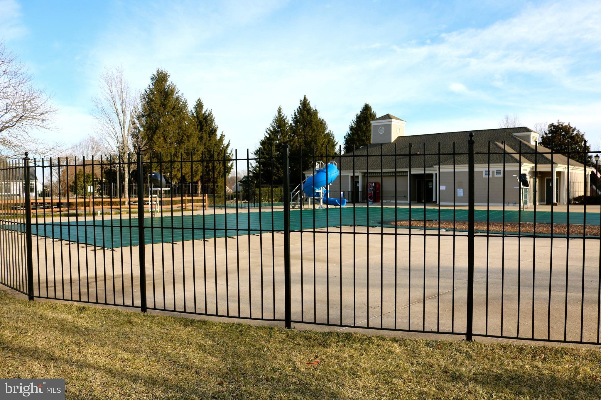 SOUTHLAKE AT MONTCLAIR - Residential