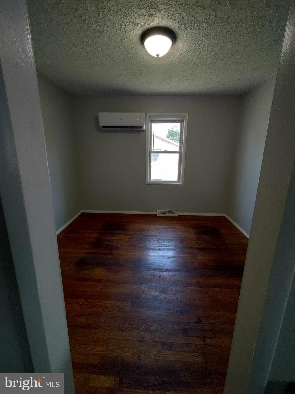 MARTINSBURG - Residential