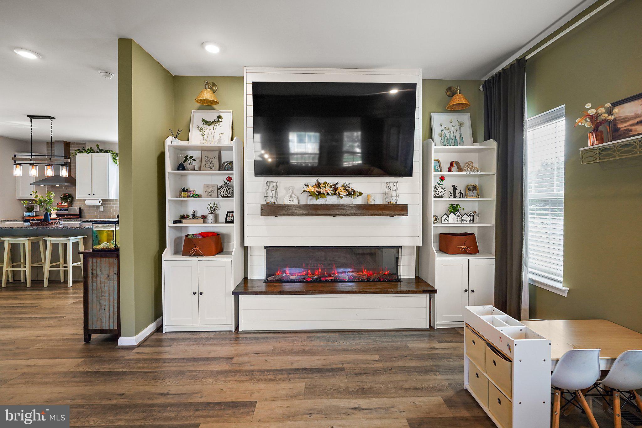 2205 SUNNYVALE