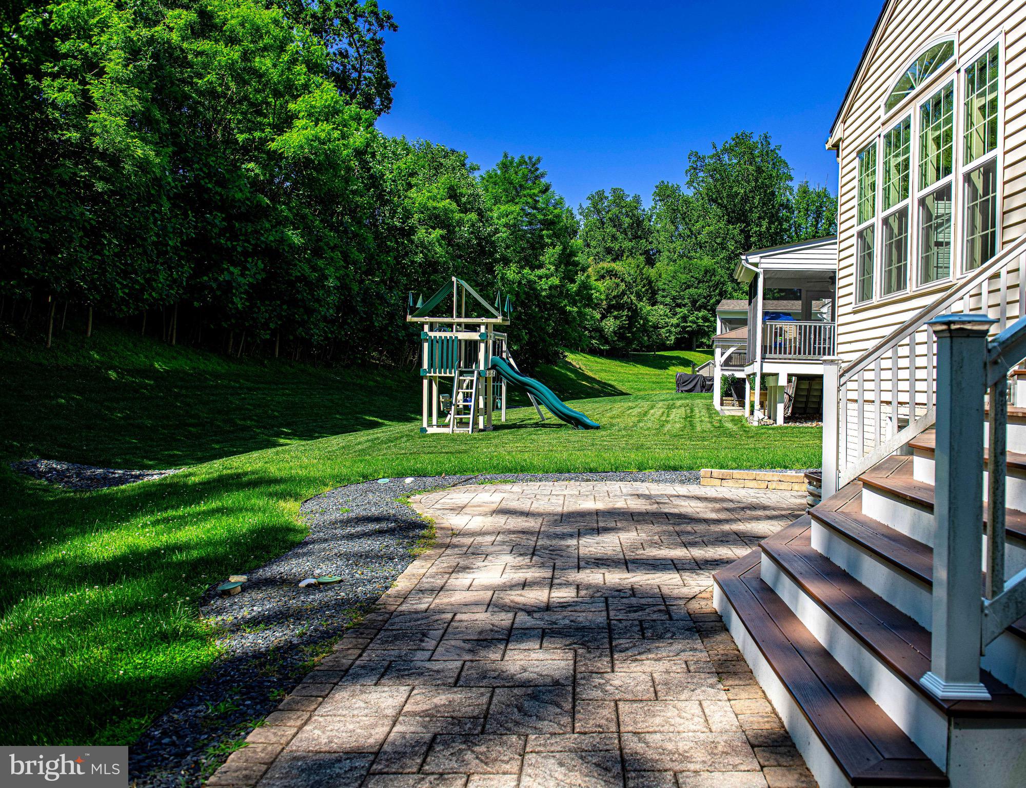 BLAKES LEGACY - Residential