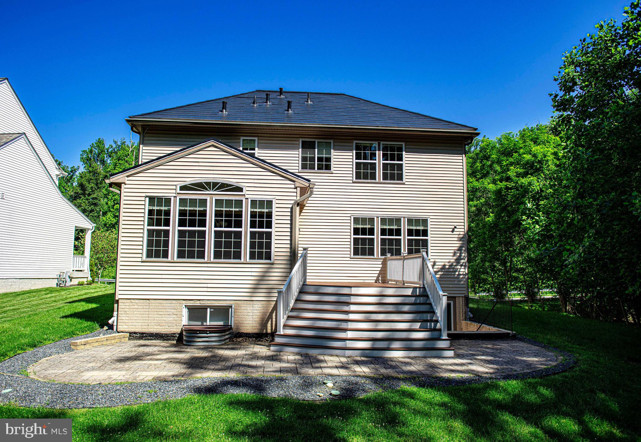 BLAKES LEGACY - Residential