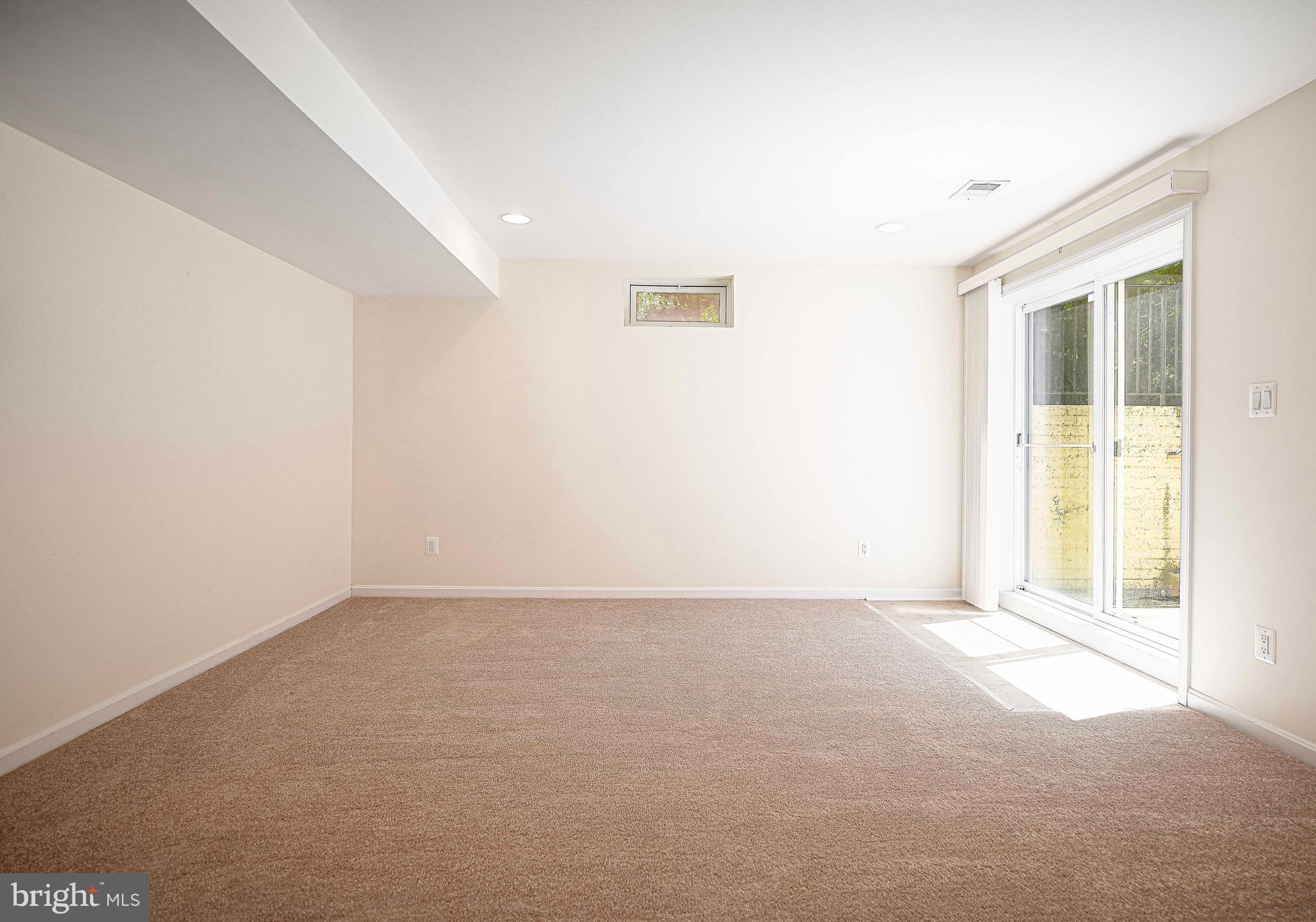 BLAKES LEGACY - Residential
