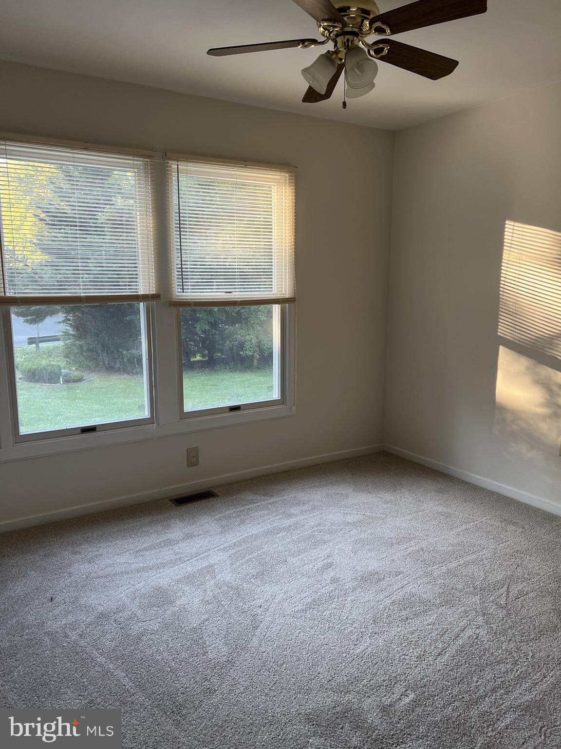 LAKE OF THE WOODS - Residential Lease