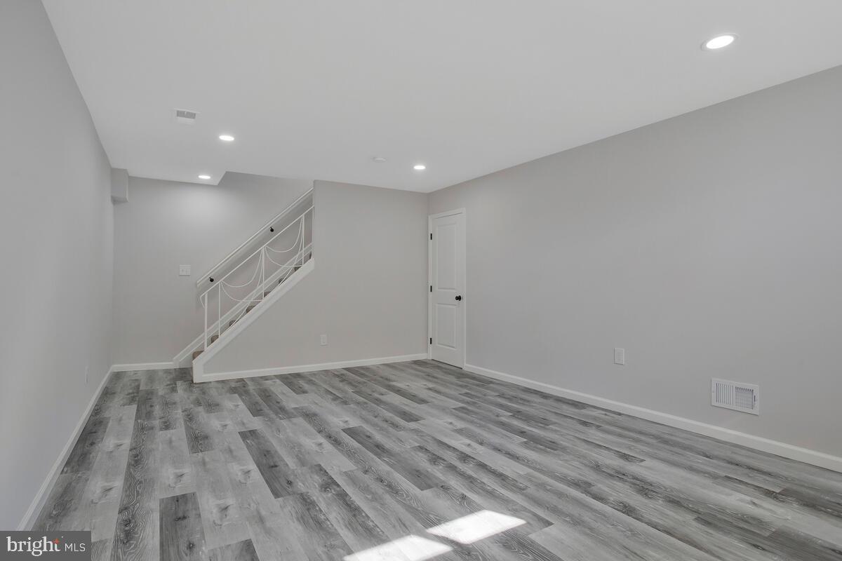 MAGNOLIA SPRINGS - Residential