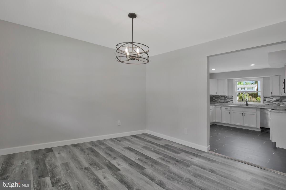 MAGNOLIA SPRINGS - Residential