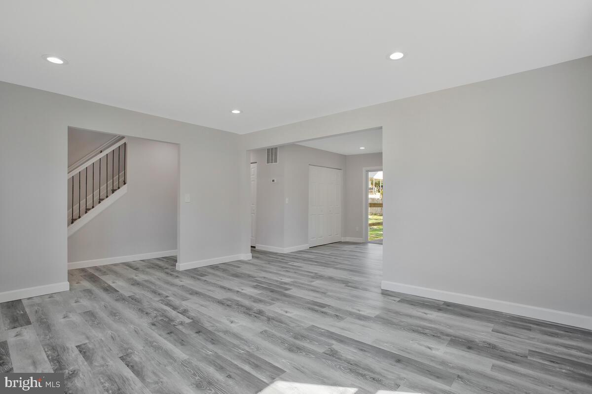 MAGNOLIA SPRINGS - Residential