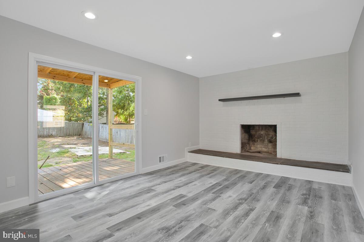 MAGNOLIA SPRINGS - Residential