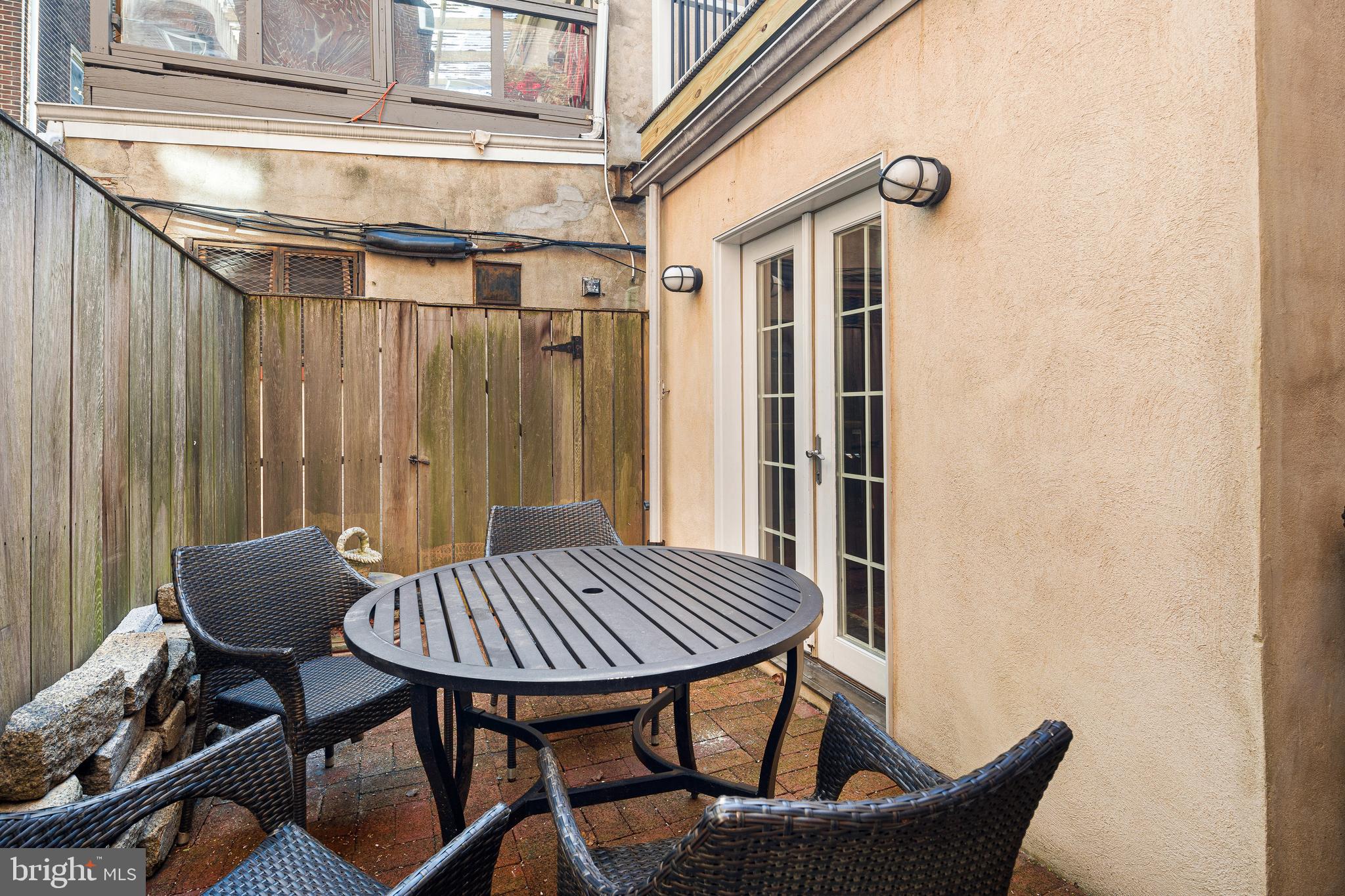 RITTENHOUSE SQUARE - Residential