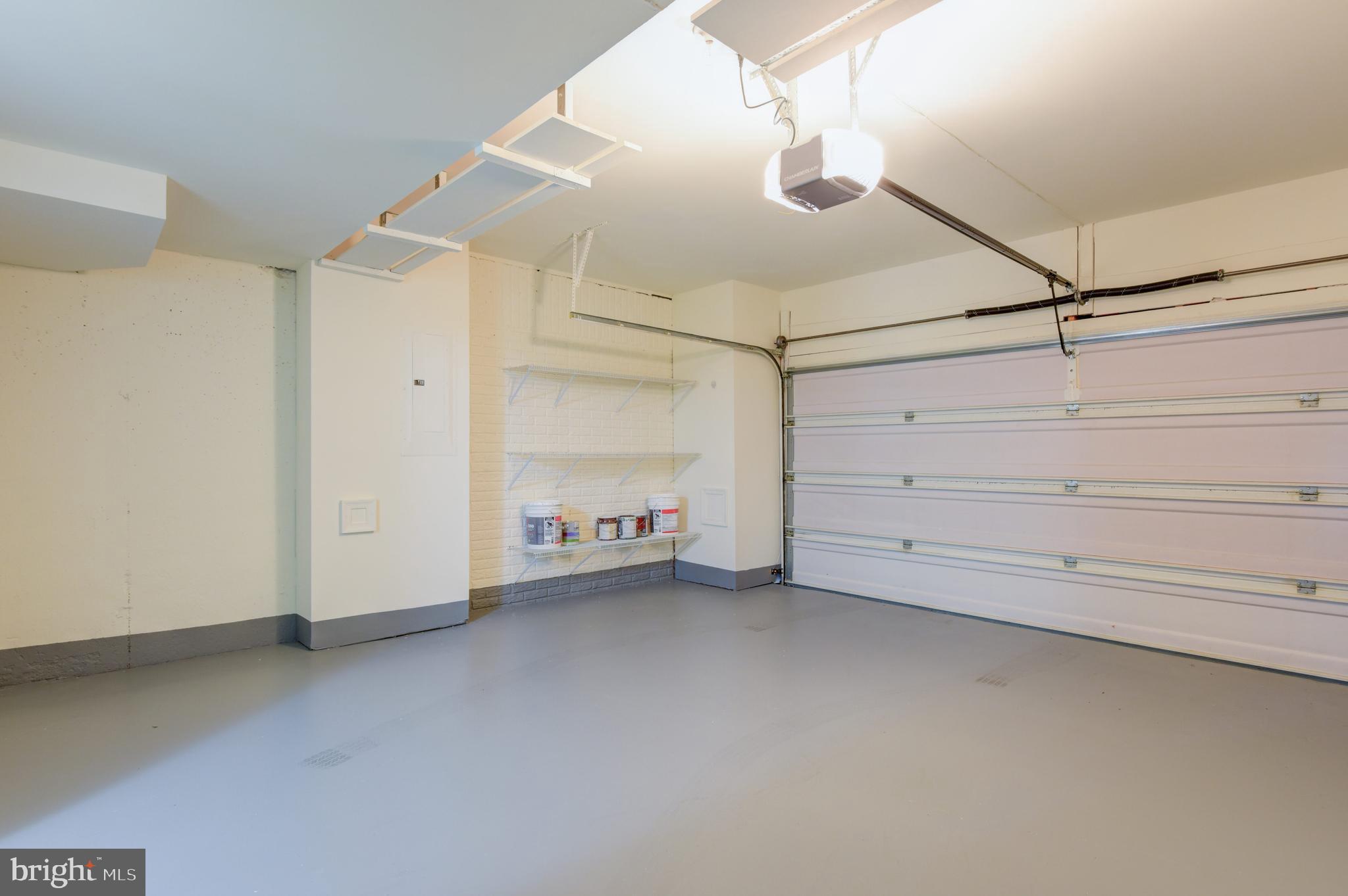 OLD TOWN GREENS - Residential