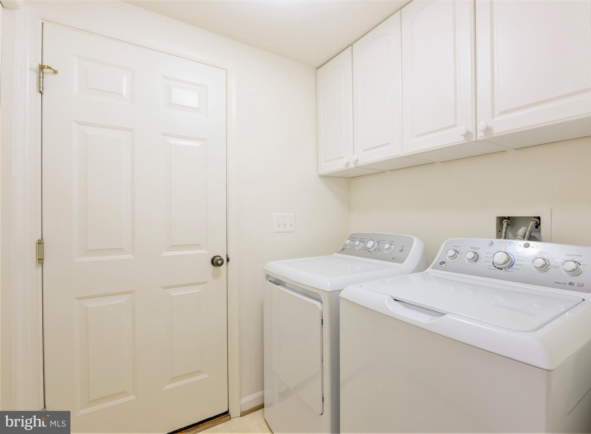 OLD TOWN GREENS - Residential