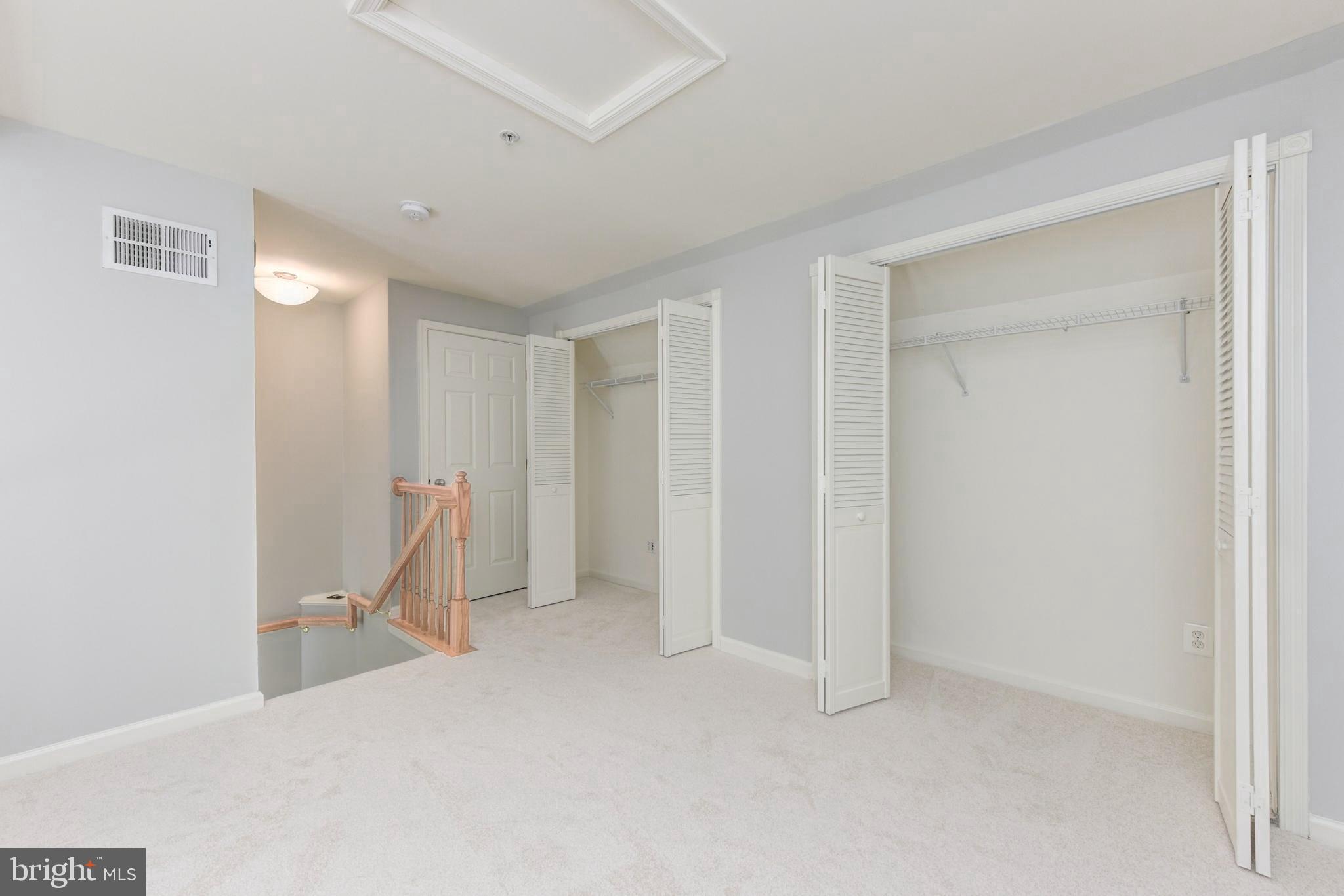 OLD TOWN GREENS - Residential