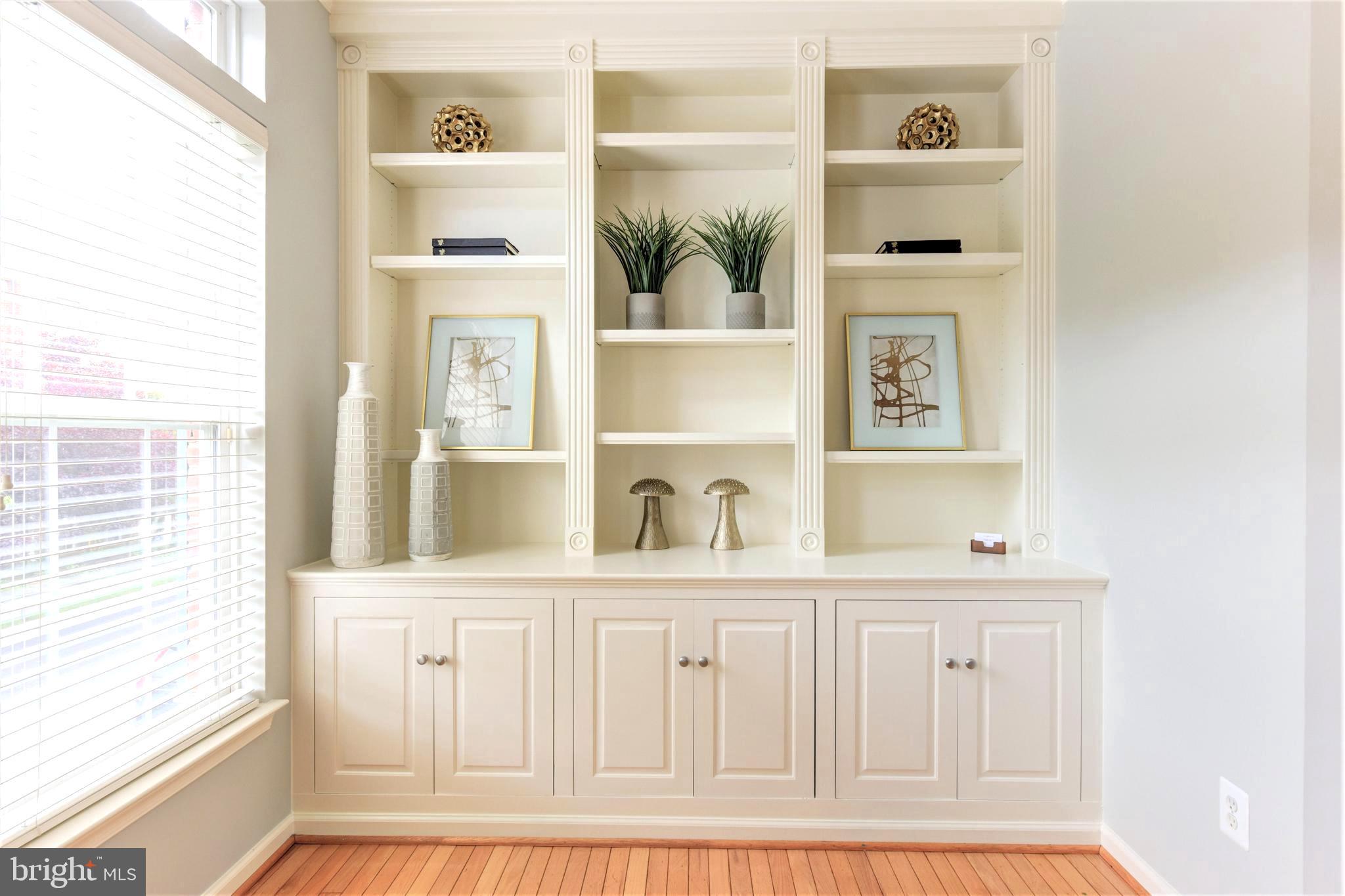 OLD TOWN GREENS - Residential