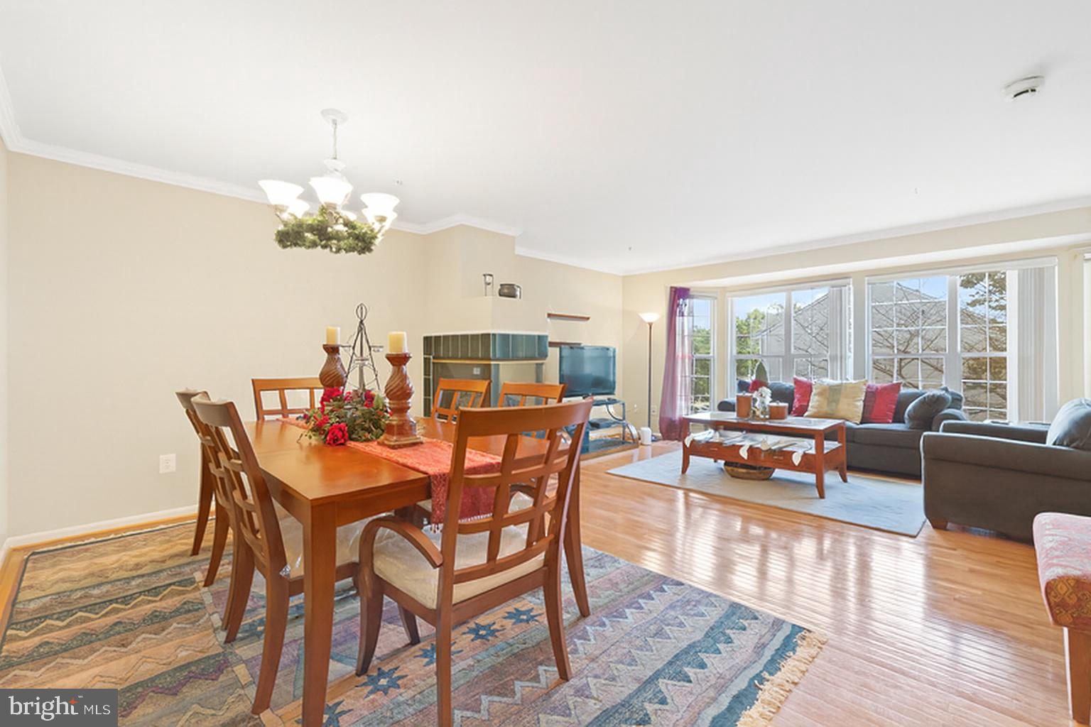 SOUTH HAMPTON - Residential