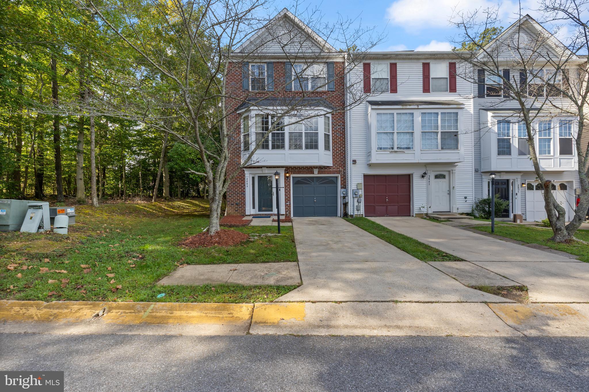 SOUTH HAMPTON - Residential