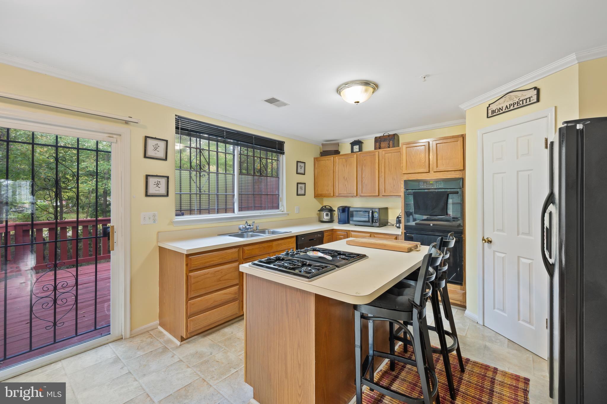 SOUTH HAMPTON - Residential