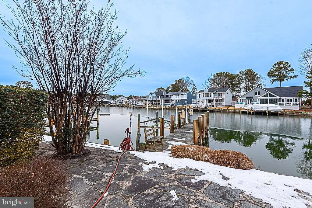 Ocean Pines, Maryland 21811, United States, 3 Bedrooms Bedrooms, ,3 BathroomsBathrooms,Residential,Contingent,16512