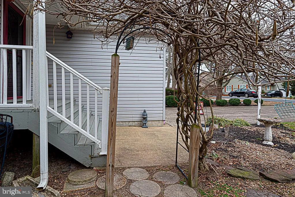 Ocean Pines, Maryland 21811, United States, 3 Bedrooms Bedrooms, ,3 BathroomsBathrooms,Residential,Contingent,16512