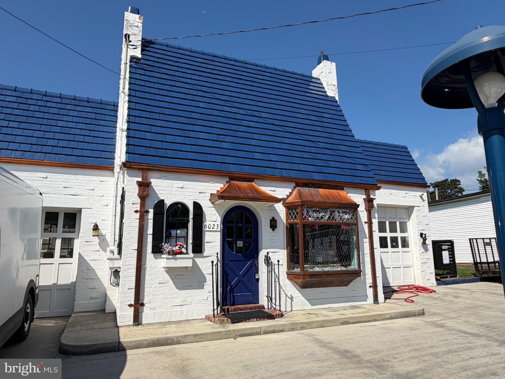 6023 MAIN STREET